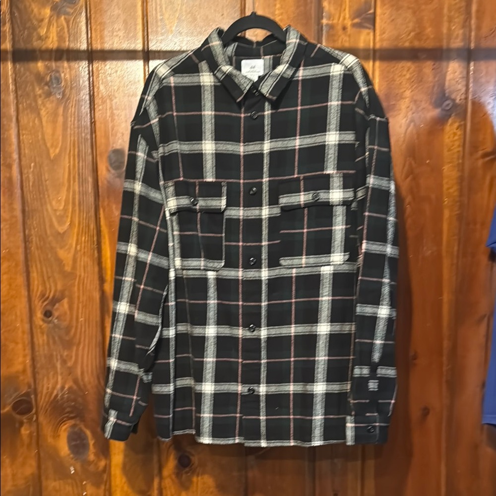 H&M Black and White Checkered Shirt